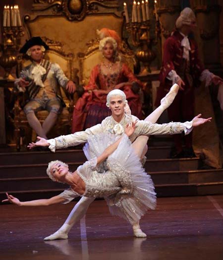 foto_9_atto_3_poisson_Nicoletta Manni - Claudio Coviello (1)