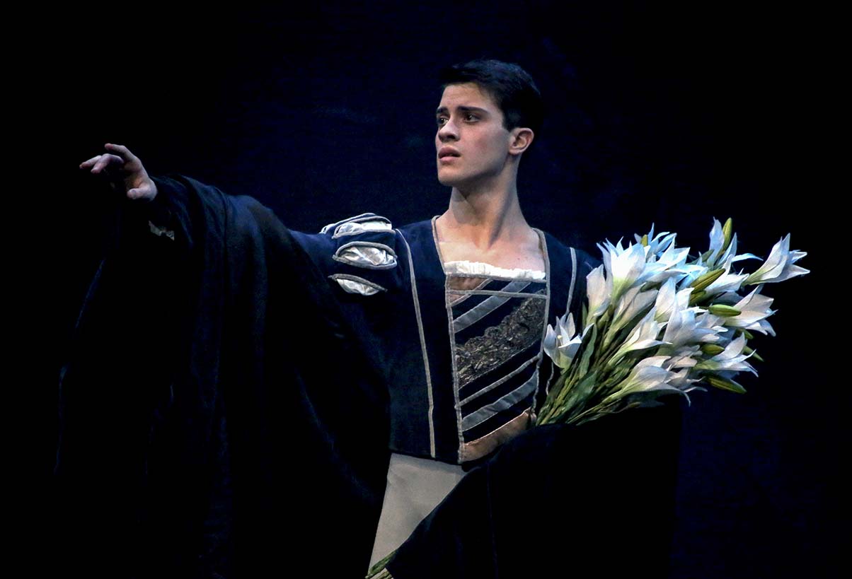 foto_4_ClaudioCoviello_entrée_atto_2