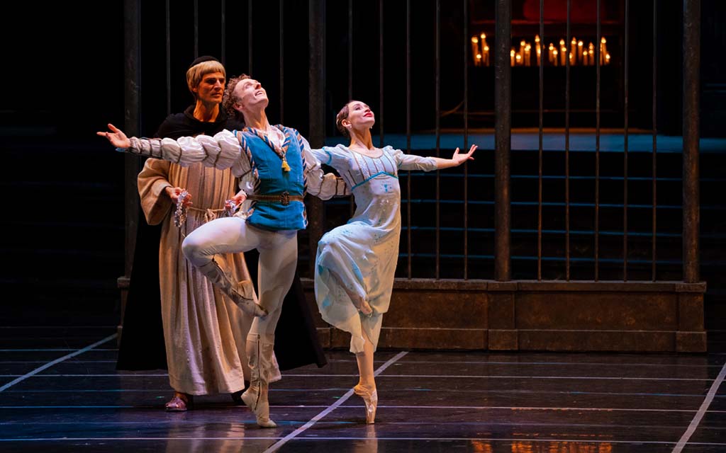 foto_4_Frate_Lorenzo_Remi_Wörtermeyer_Anna_Ol_matrimonio_Ph_Altin_Kaftira