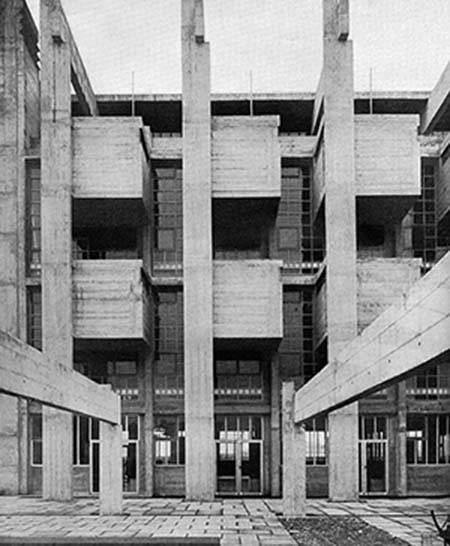 ISTITUTO MARCHIONDI SPAGLIARDI 1953 – 58 E NELLO STATO DI DEGRADO ATTUALE