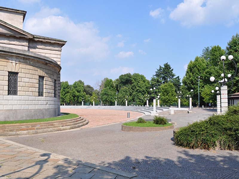 VISTA DELLA SISTEMAZIONE INTORNO ALL’ARCO DELLA PACE 1979-87